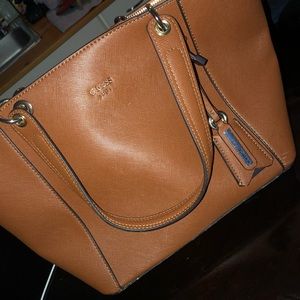 Guess brown leather purse